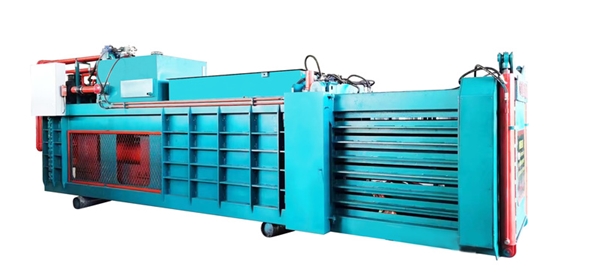 大型帶門(mén)全自動(dòng)打包機(jī)